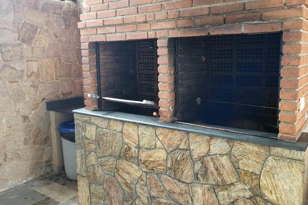 Apto Completo A 1 Quadra Da Praia Da Enseada. Гуаружа Екстериор снимка